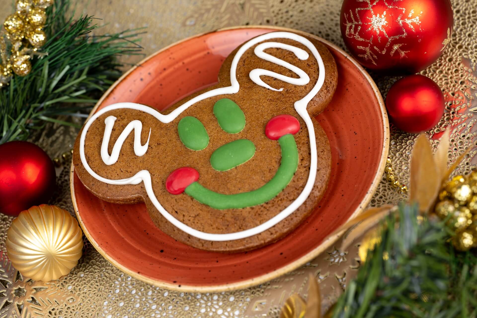 WDW Holiday Foodie Guide, WDW Holiday Foodie Guide 2025: Parks, Hotels & Disney Springs