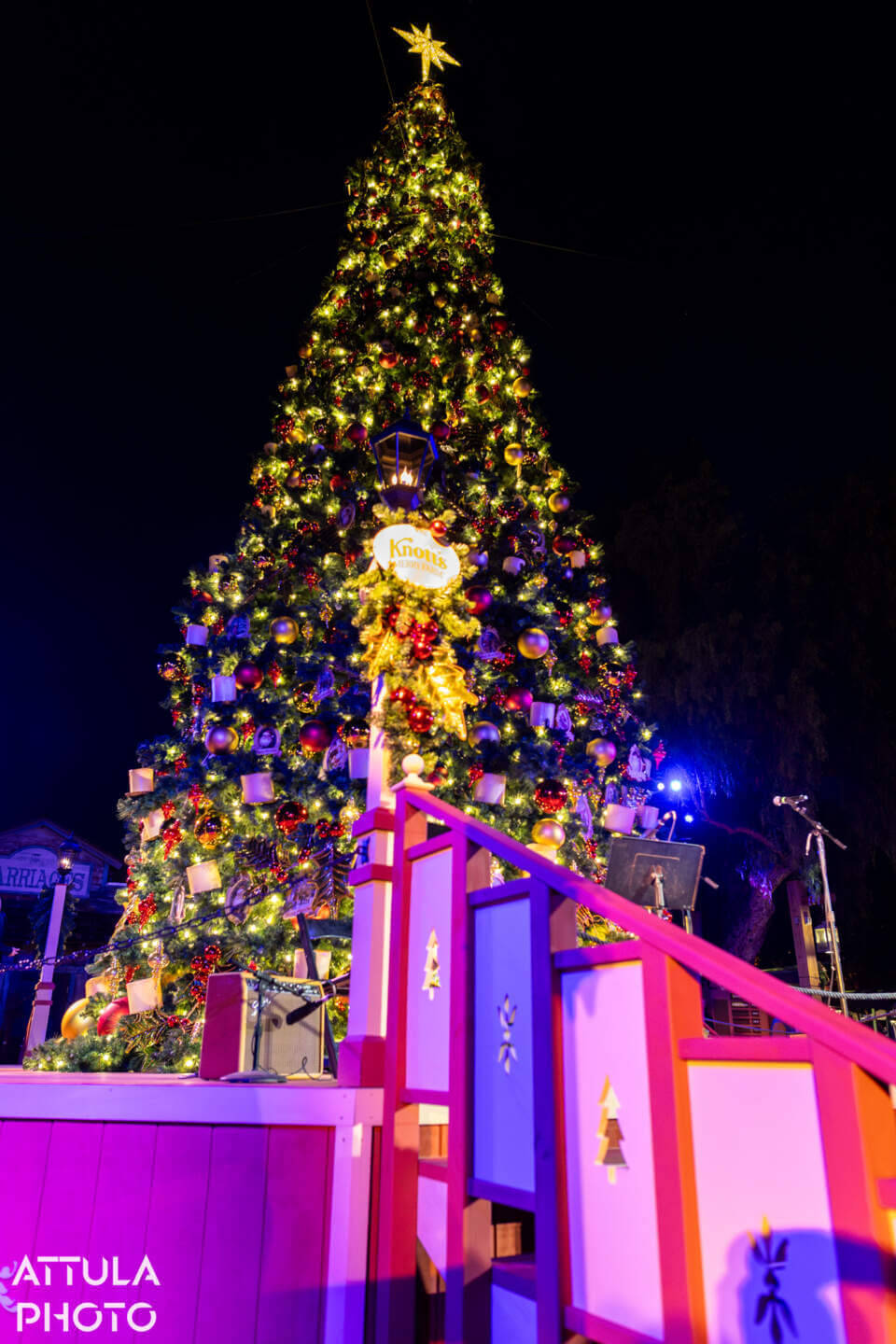 Knott's Merry Farm, A Berry Merry Christmas: Your Ultimate Guide to Knott’s Merry Farm 2025