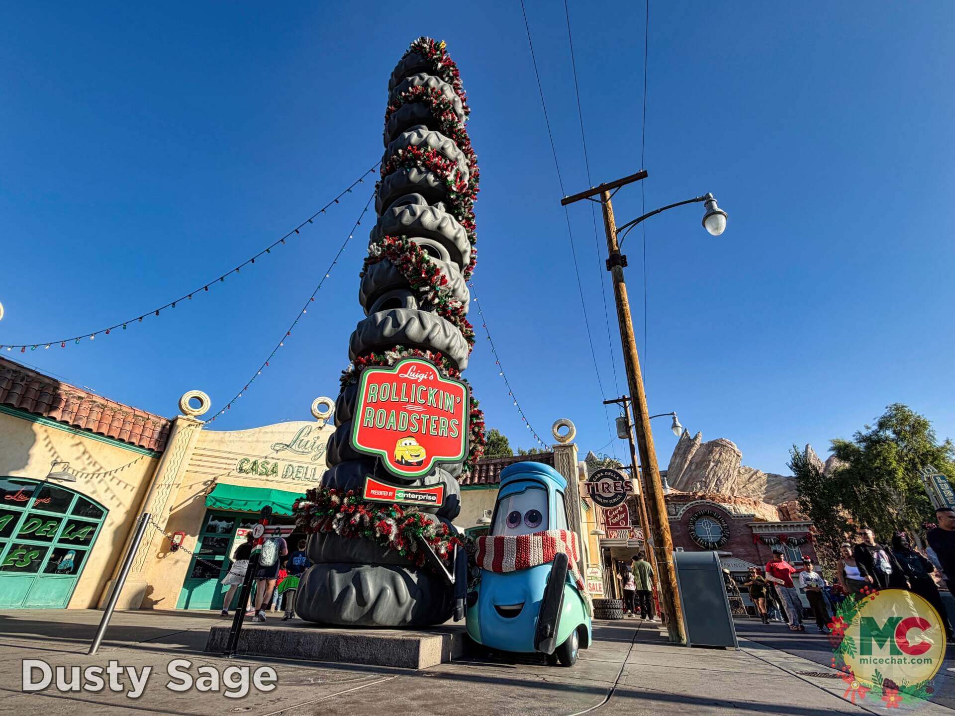 DISNEYLAND UPDATE: Christmas Crunch, Porto's Push & World of Color