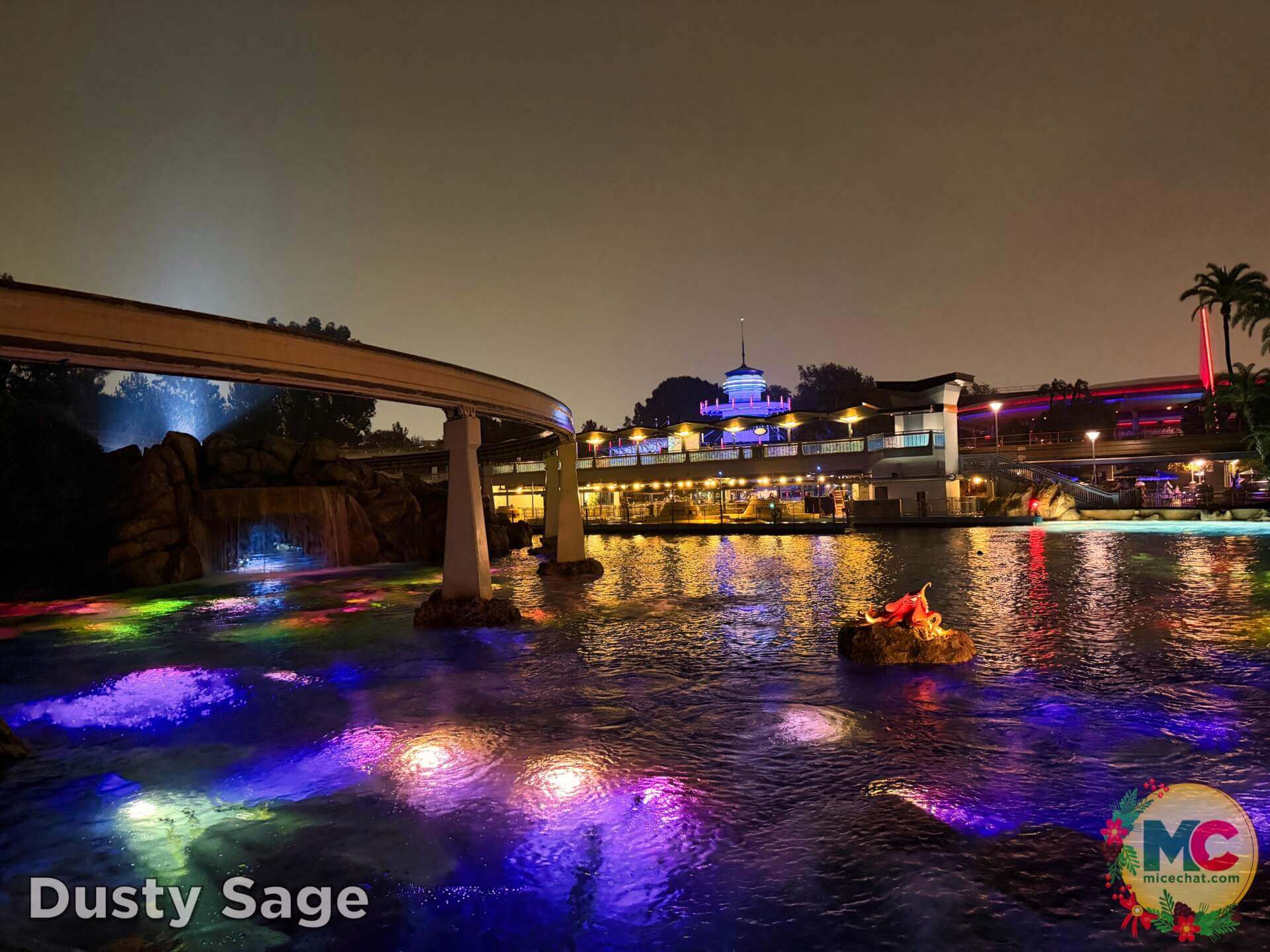 , DISNEYLAND UPDATE: Wet Weather, Holiday Lights & Leadership Fights