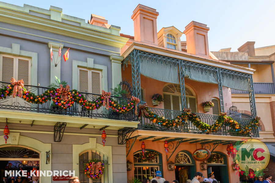 Disneyland News, DISNEYLAND UPDATE: Pink Slips & Poinsettias as Seasons Shift