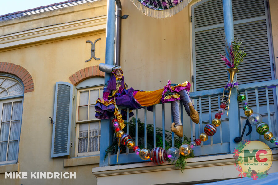 Disneyland News, DISNEYLAND UPDATE: Pink Slips & Poinsettias as Seasons Shift