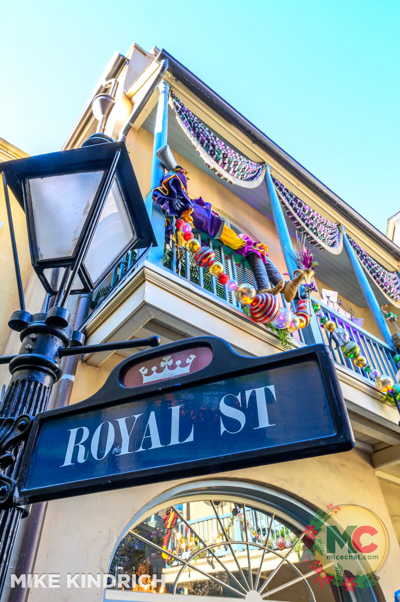 Disneyland News, DISNEYLAND UPDATE: Pink Slips & Poinsettias as Seasons Shift