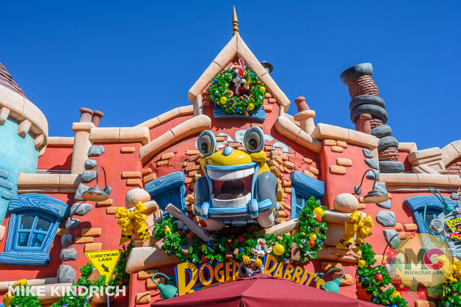 Disneyland_Toontown_Roger Rabbit Cartoon Spin_Christmas
