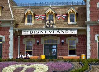 Yesterland: 70 Things that Closed in 70 Years: Year-by-Year at Disneyland 70 Things that Closed in 70 Years: ear-by-Year at Disneyland
