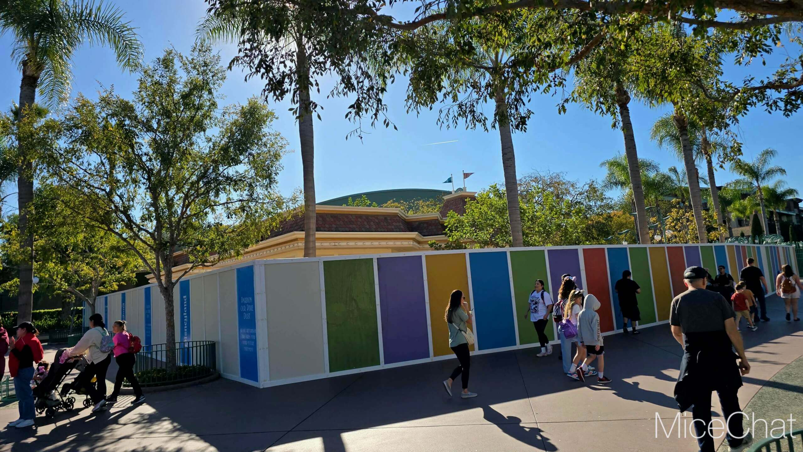 , DISNEYLAND UPDATE: Ghosts of Theme Park Past, Progress Present & DisneylandFuture