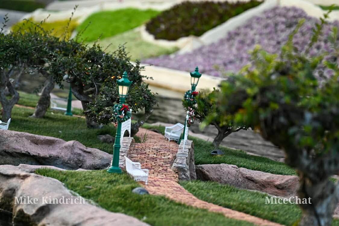 , DISNEYLAND UPDATE: Ghosts of Theme Park Past, Progress Present & DisneylandFuture