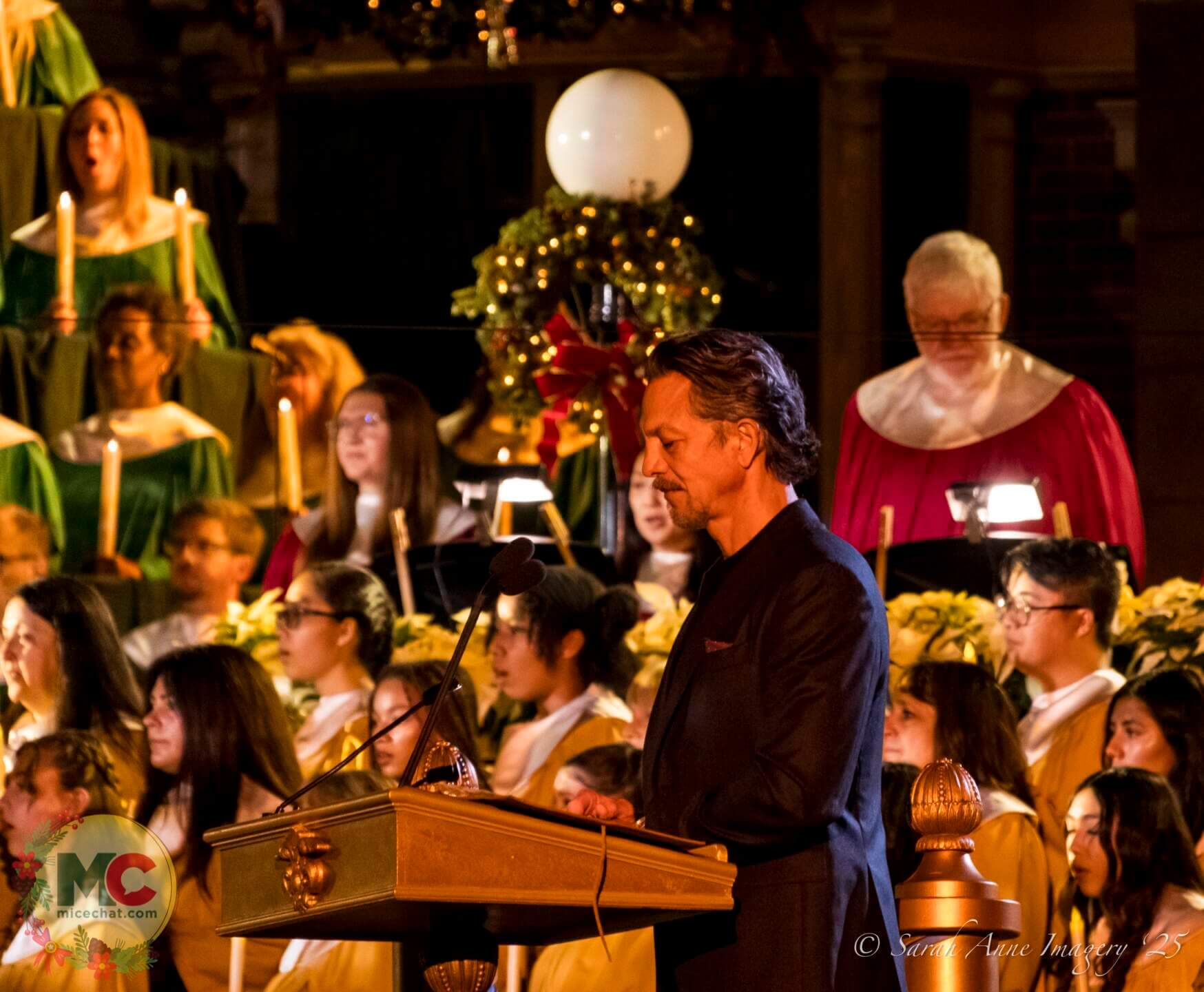 , DISNEYLAND UPDATE: Christmas Shines, Magic Key Shakeup & Suite Surprises