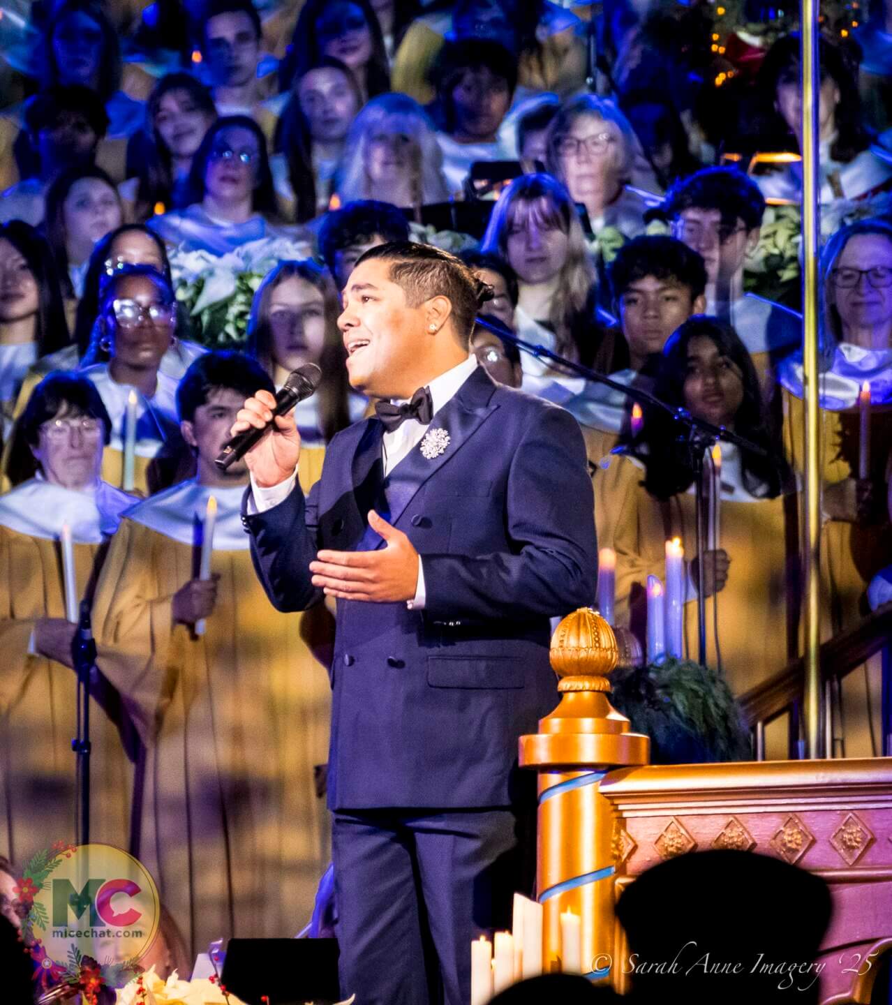, DISNEYLAND UPDATE: Christmas Shines, Magic Key Shakeup & Suite Surprises