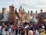 Disneyland crowds fantasyland MiceChat