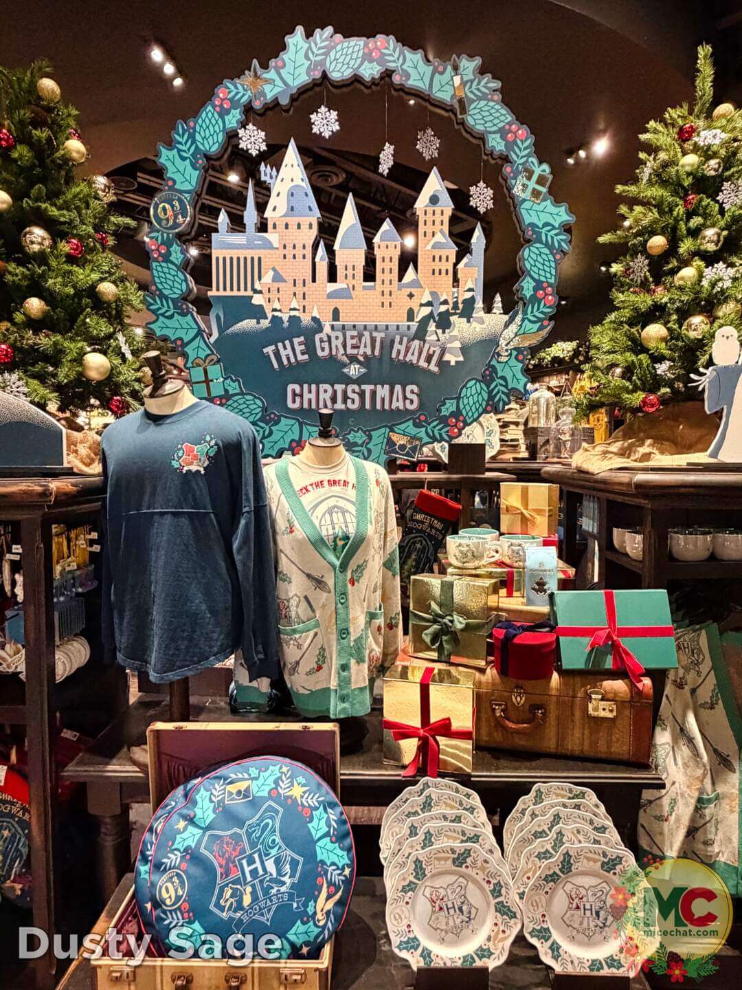Universal Hollywood Holiday, Universal Hollywood Holidays 2025: Potter Spells, Grinchy Laughs & Mario Merriment