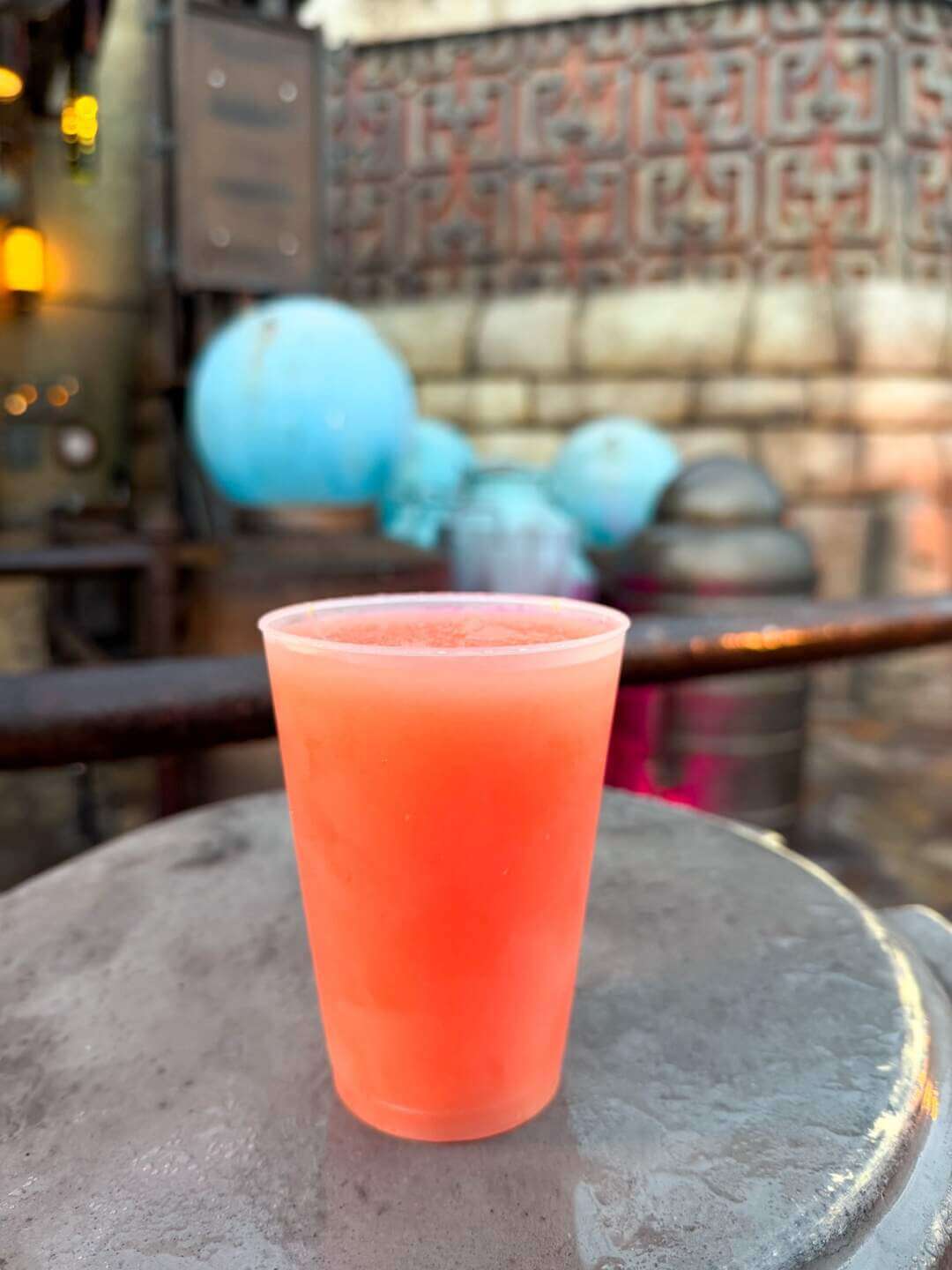 , DISNEYLAND UPDATE: Holiday Exit, Shoulder Season Scramble & Monorail Mishegoss