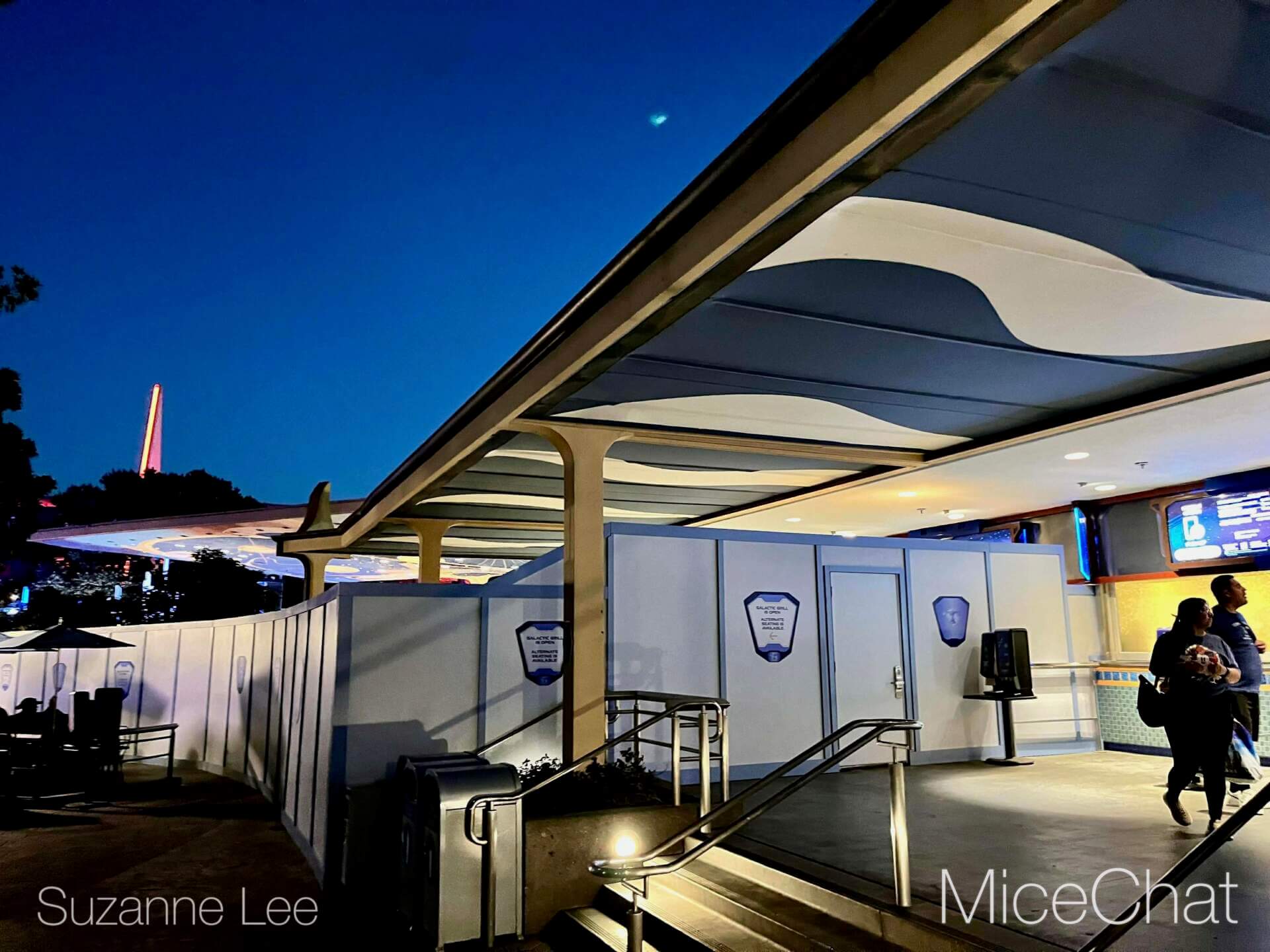 , DISNEYLAND UPDATE: Transport Troubles, 25 Years of Change & After Dark Dates Drop