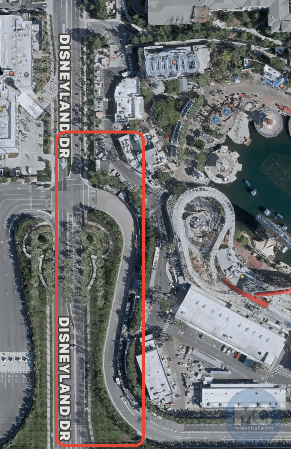 , DISNEYLAND UPDATE: Holiday Exit, Shoulder Season Scramble & Monorail Mishegoss