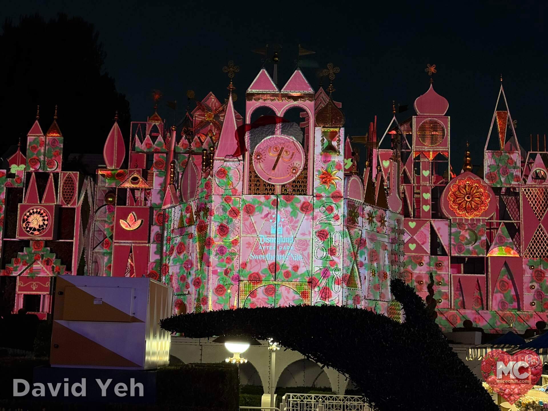 , DISNEYLAND UPDATE: Lunar Lights, Sweethearts Nite & Construction Heights