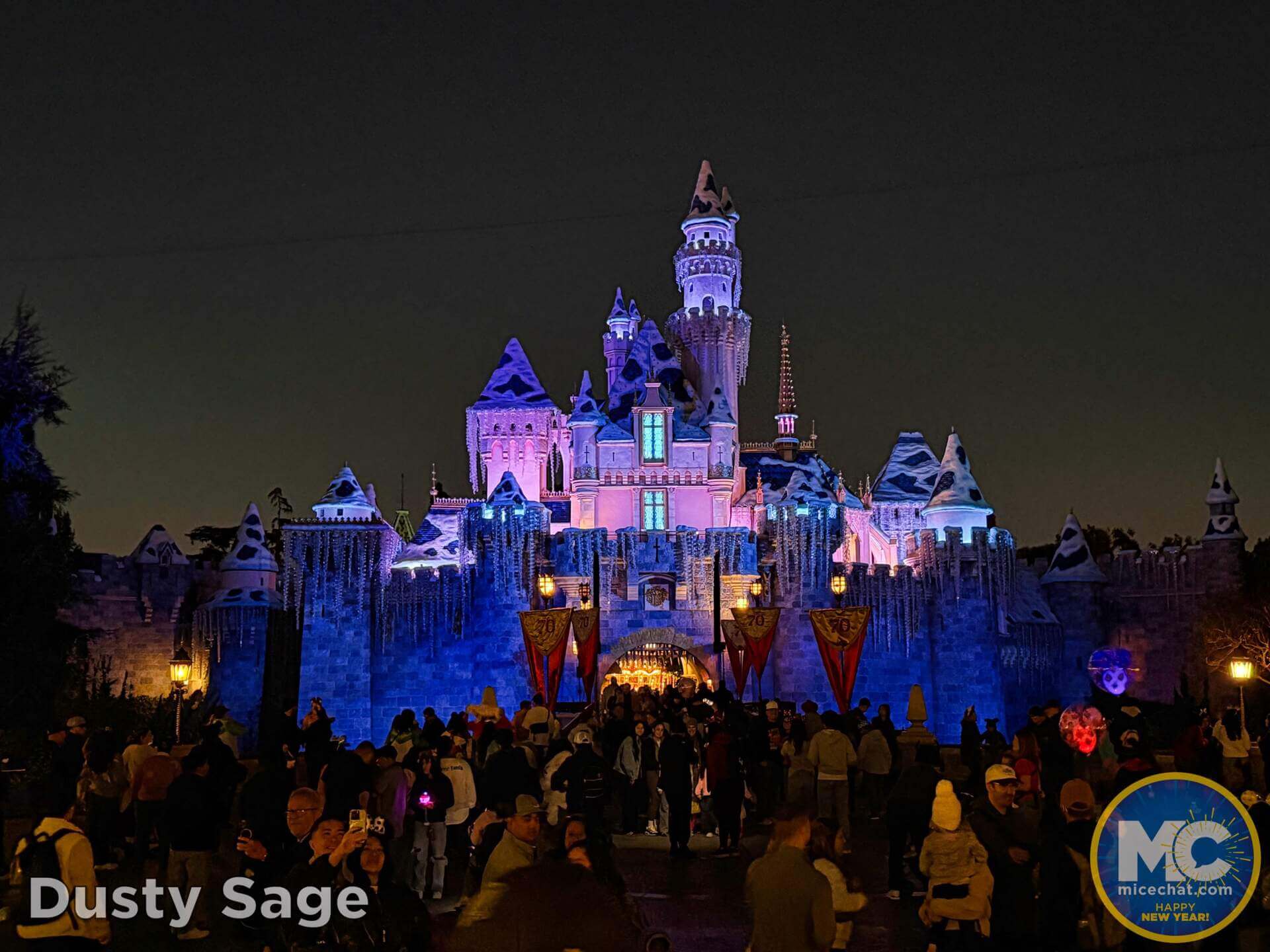 , DISNEYLAND UPDATE: Holiday Exit, Shoulder Season Scramble & Monorail Mishegoss