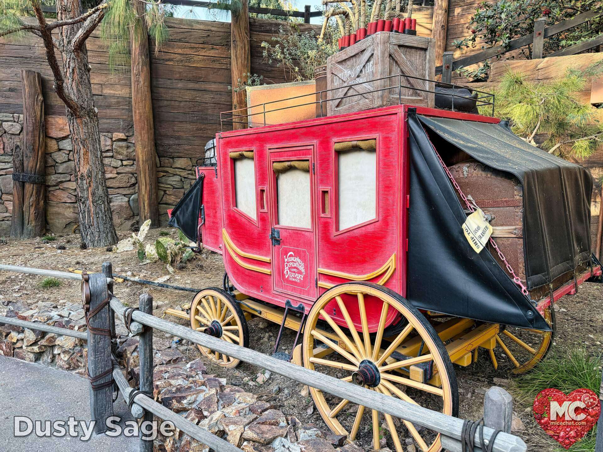 , DISNEYLAND UPDATE: Transport Troubles, 25 Years of Change & After Dark Dates Drop