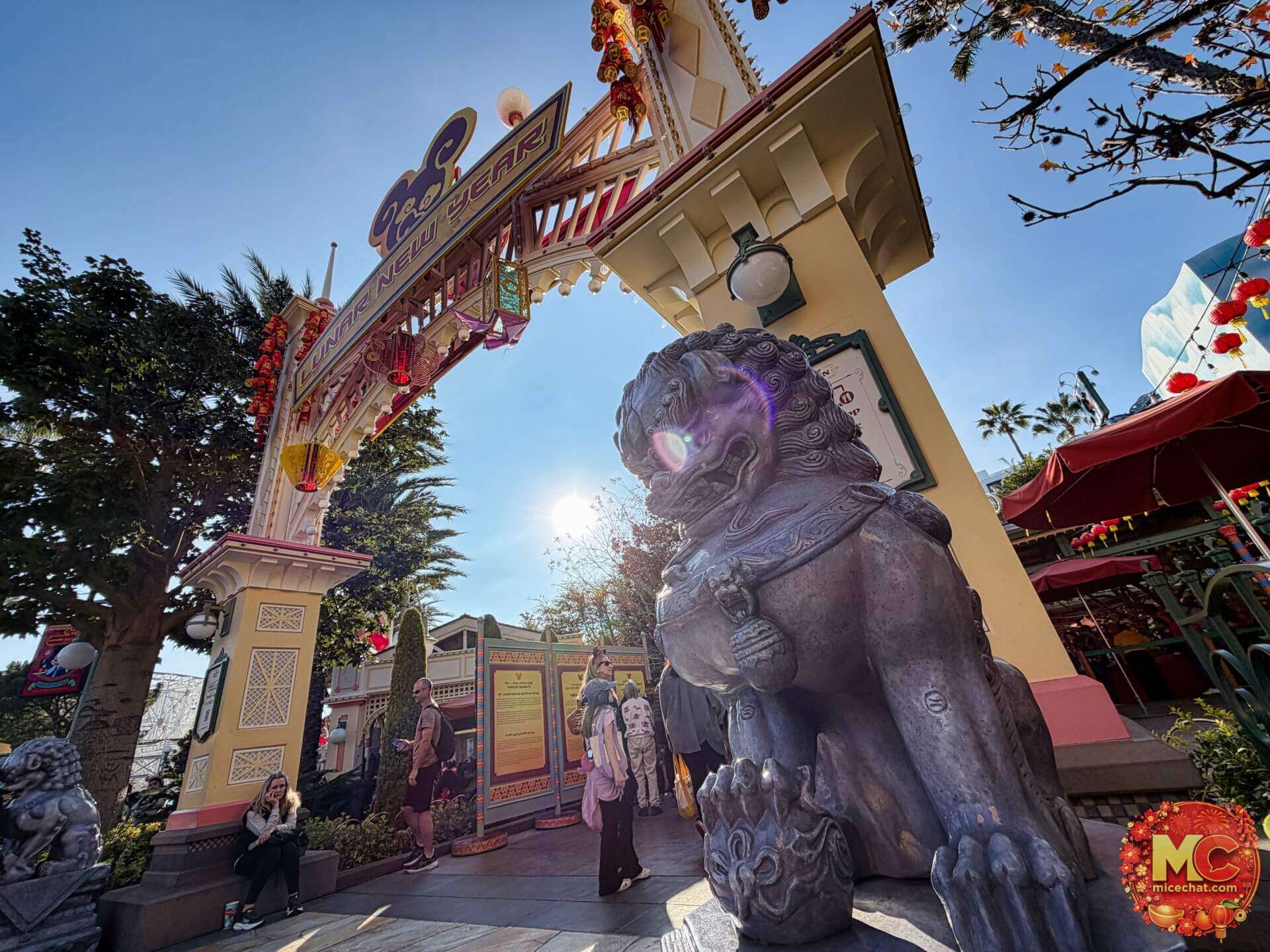 , DISNEYLAND UPDATE: Lunar Lights, Sweethearts Nite & Construction Heights