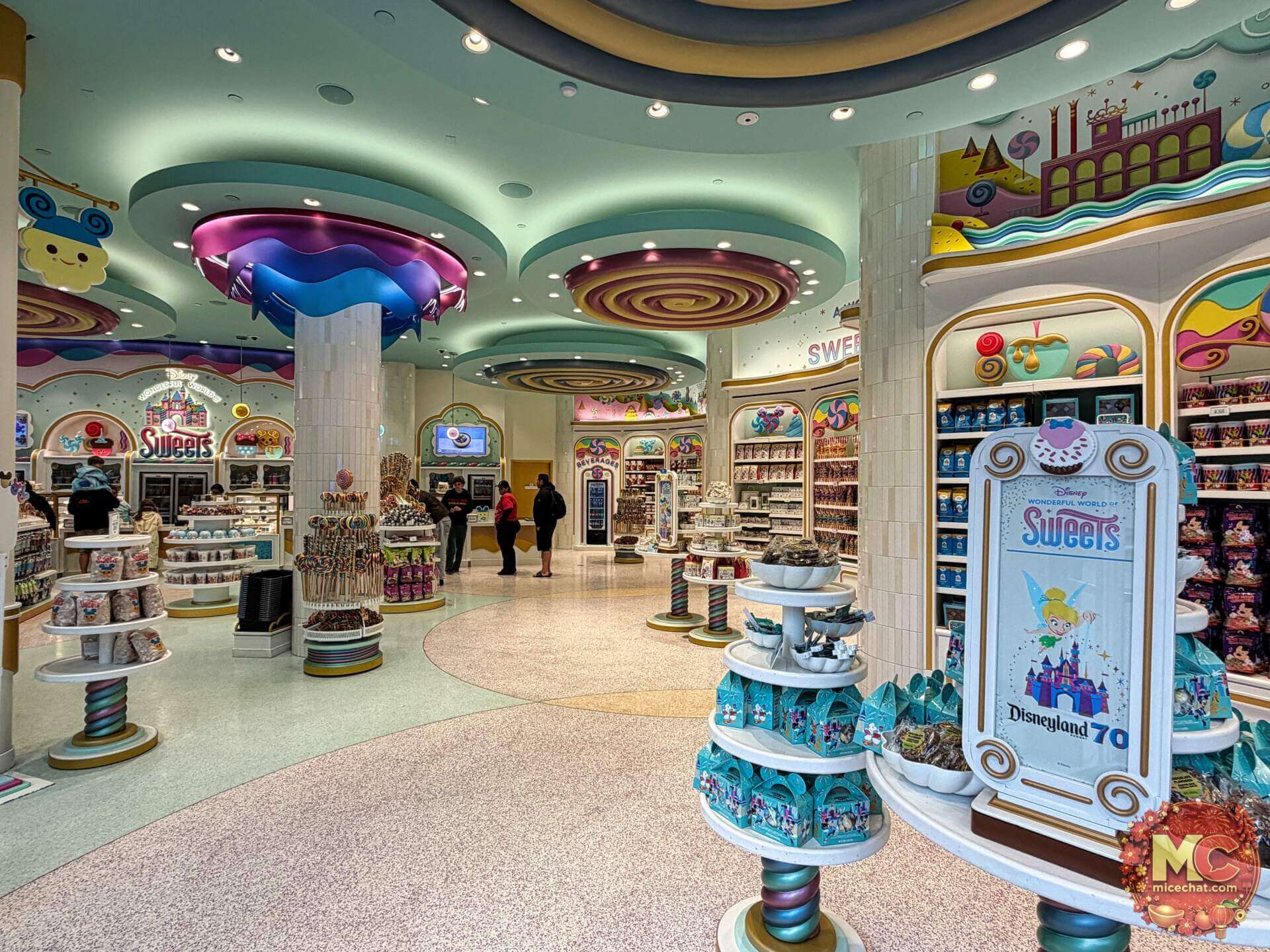 , DISNEYLAND UPDATE: Lunar Lights, Sweethearts Nite & Construction Heights
