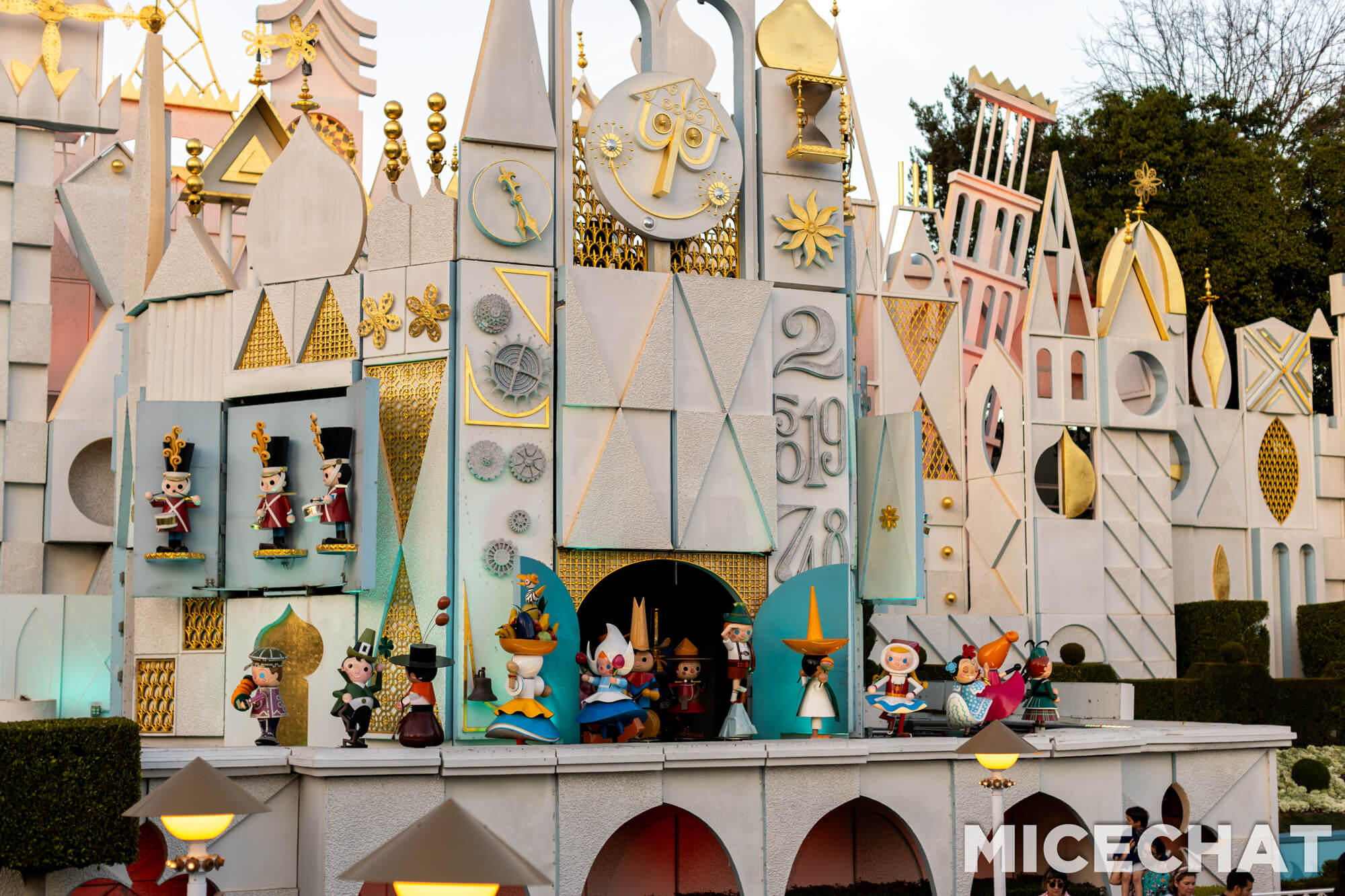 , DISNEYLAND UPDATE: CEO Shock, Napa Rose Reborn & DCA’s 25th Birthday Bash!