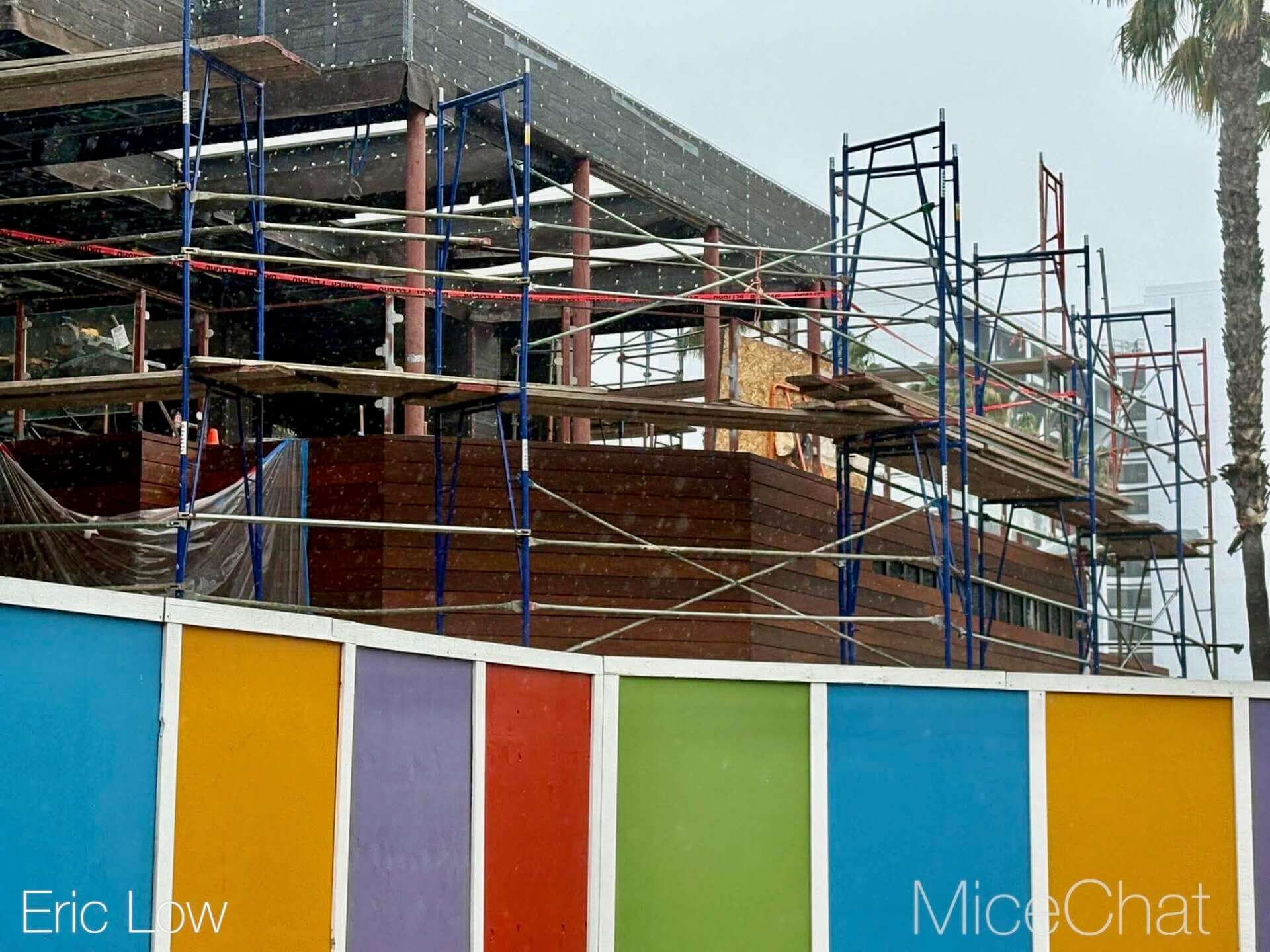 Disneyland, DISNEYLAND UPDATE: Entertainment Gaps, Construction Reveals & Big Changes Ahead