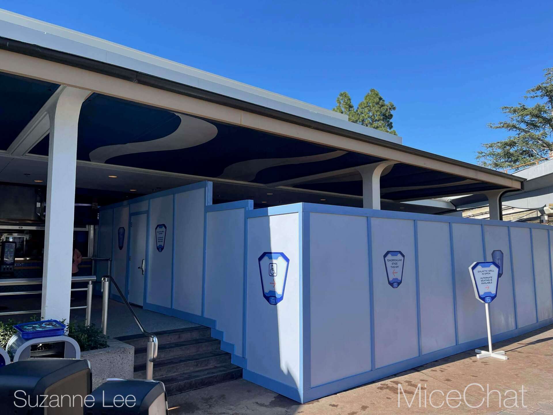 Disneyland Update, DISNEYLAND UPDATE: Sold-Out Parks, Opera House Split & Chaotic Construction