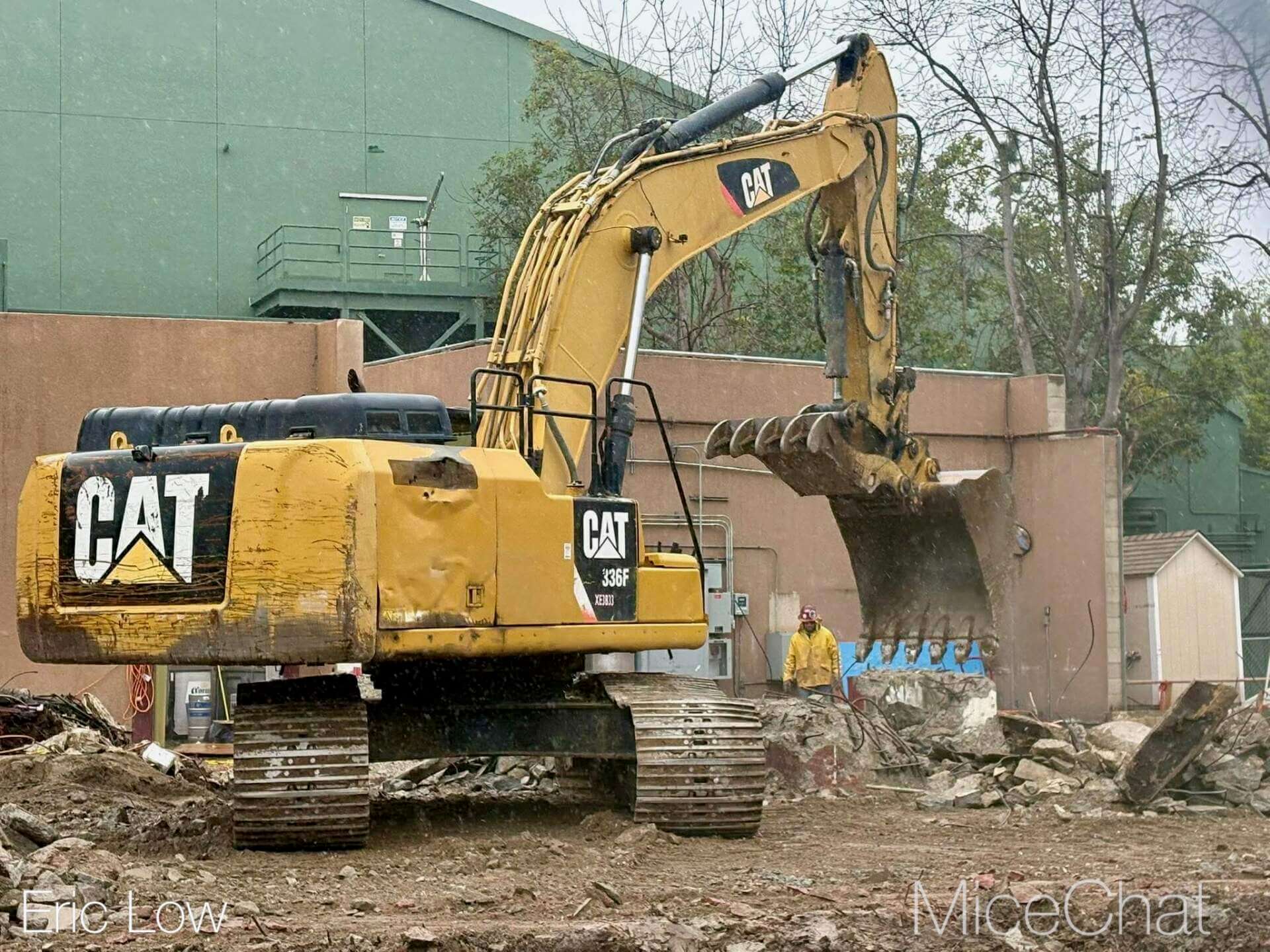 Disneyland, DISNEYLAND UPDATE: Entertainment Gaps, Construction Reveals & Big Changes Ahead