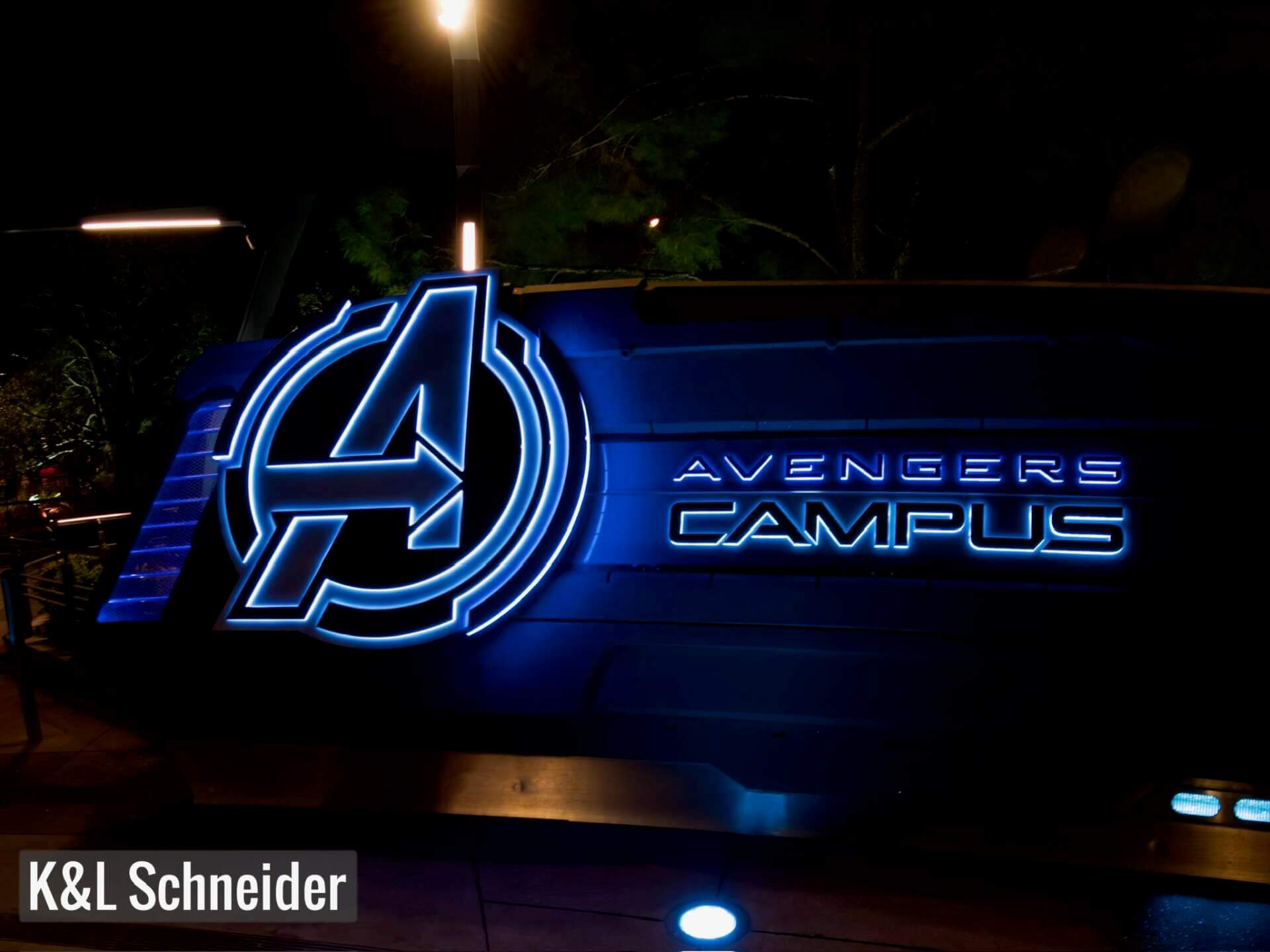 Disneyland Update, DISNEYLAND UPDATE: Less Food, More Walls & A Shift in the Force