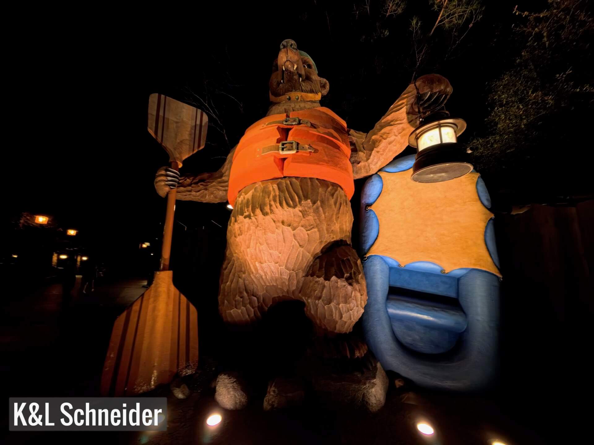 Disneyland Update, DISNEYLAND UPDATE: Less Food, More Walls & A Shift in the Force