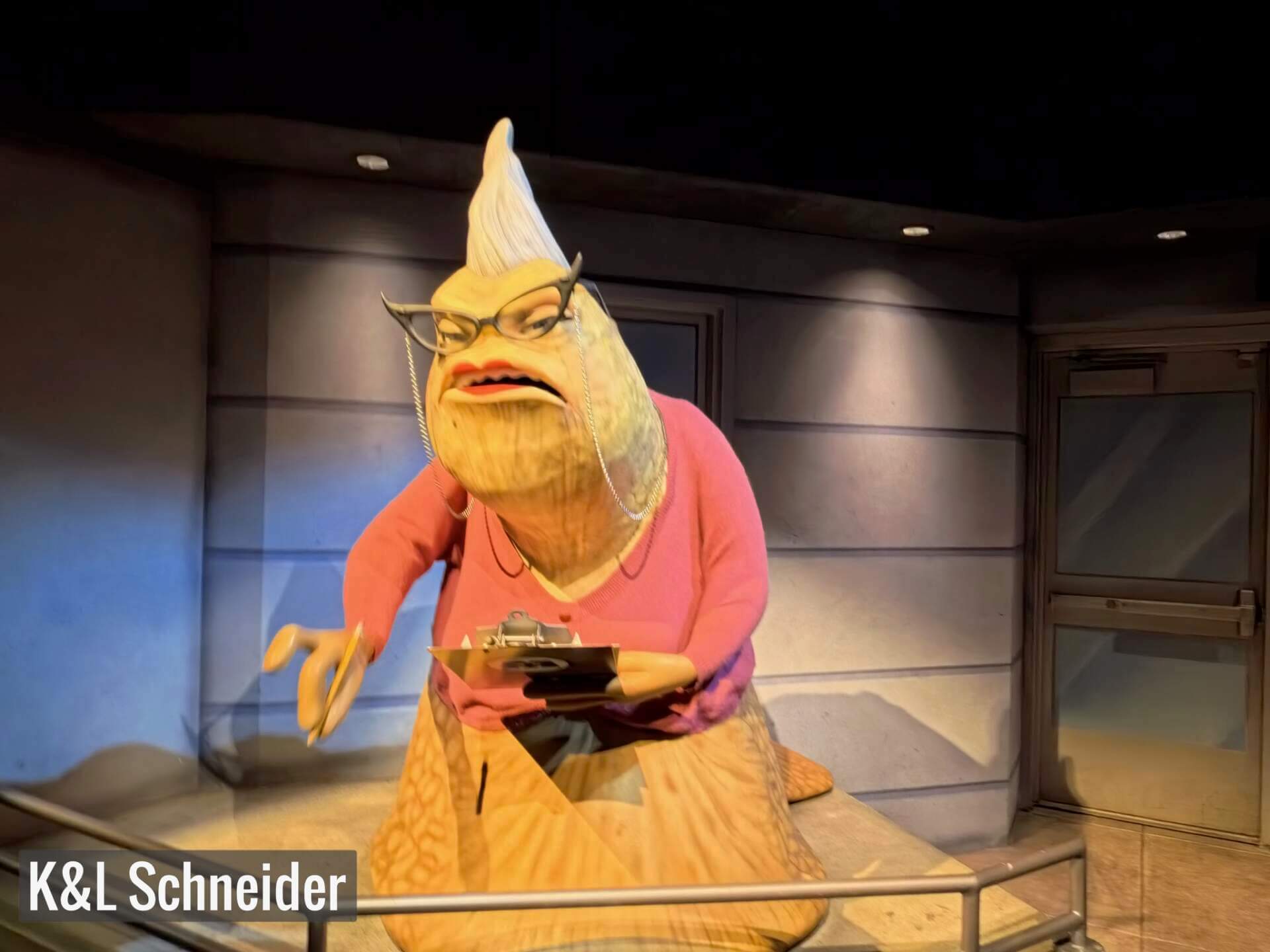 Disneyland Update, DISNEYLAND UPDATE: Less Food, More Walls & A Shift in the Force