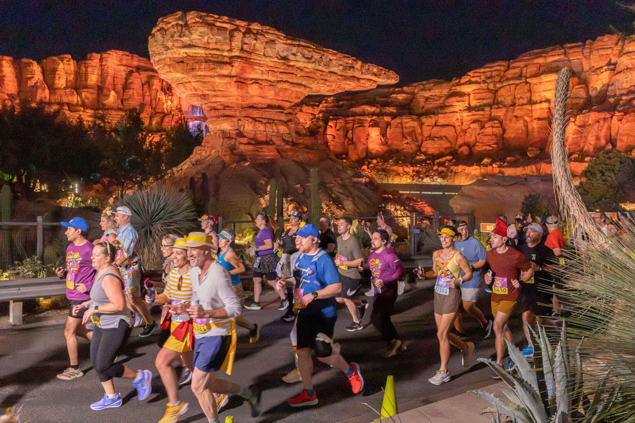 , DISNEYLAND UPDATE: Transport Troubles, 25 Years of Change & After Dark Dates Drop