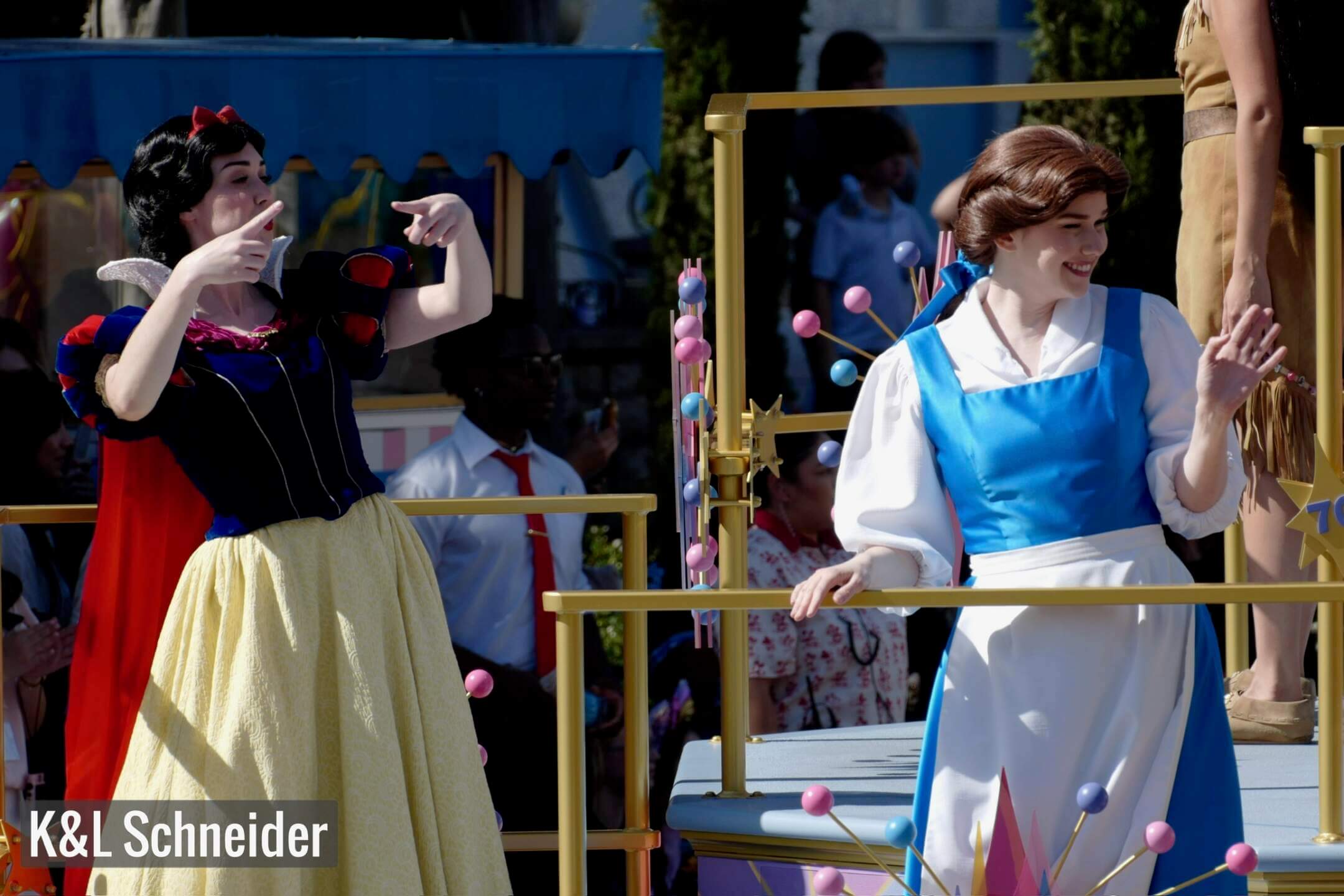 Disneyland Update, DISNEYLAND UPDATE: Less Food, More Walls & A Shift in the Force