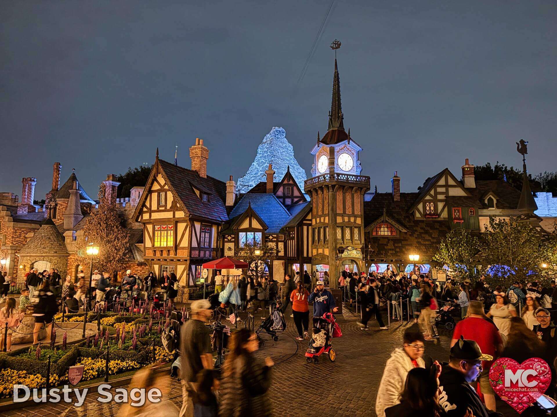 Disneyland Update, DISNEYLAND UPDATE: Sold-Out Parks, Opera House Split & Chaotic Construction