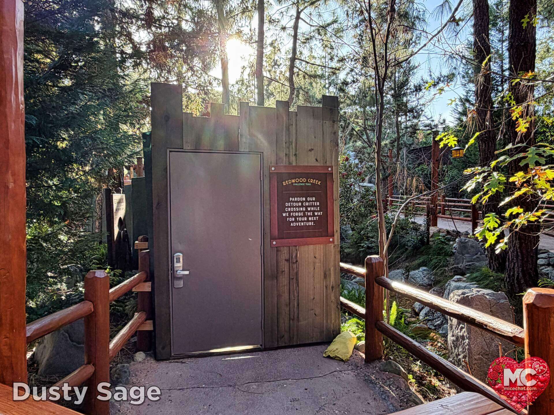 Disneyland Update, DISNEYLAND UPDATE: Sold-Out Parks, Opera House Split & Chaotic Construction