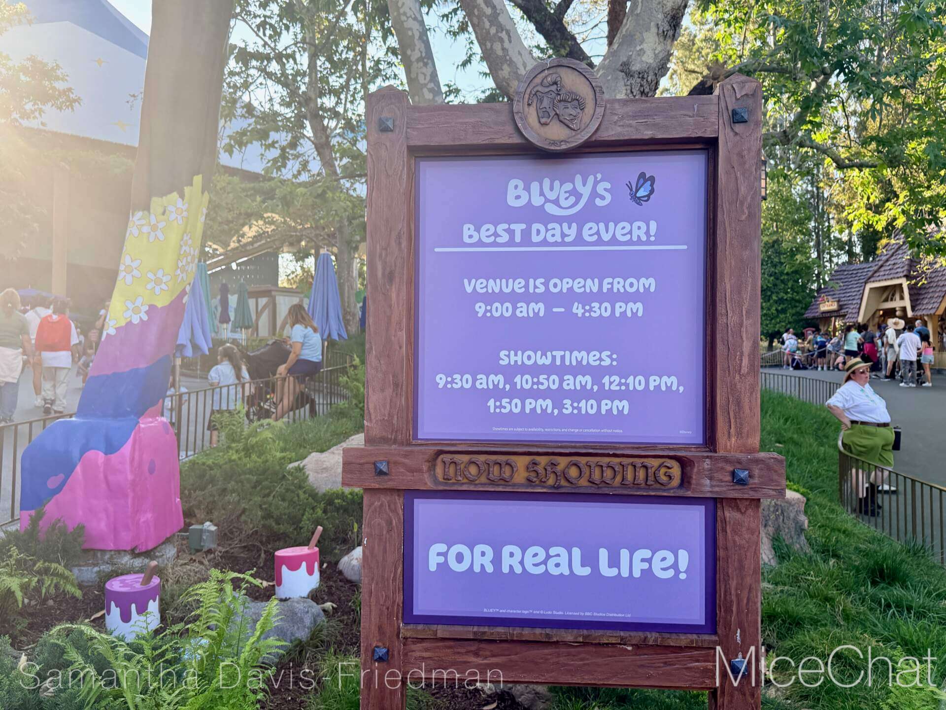 , DISNEYLAND UPDATE: Main Street Honors, Toy Story Things & Star Wars Dreams