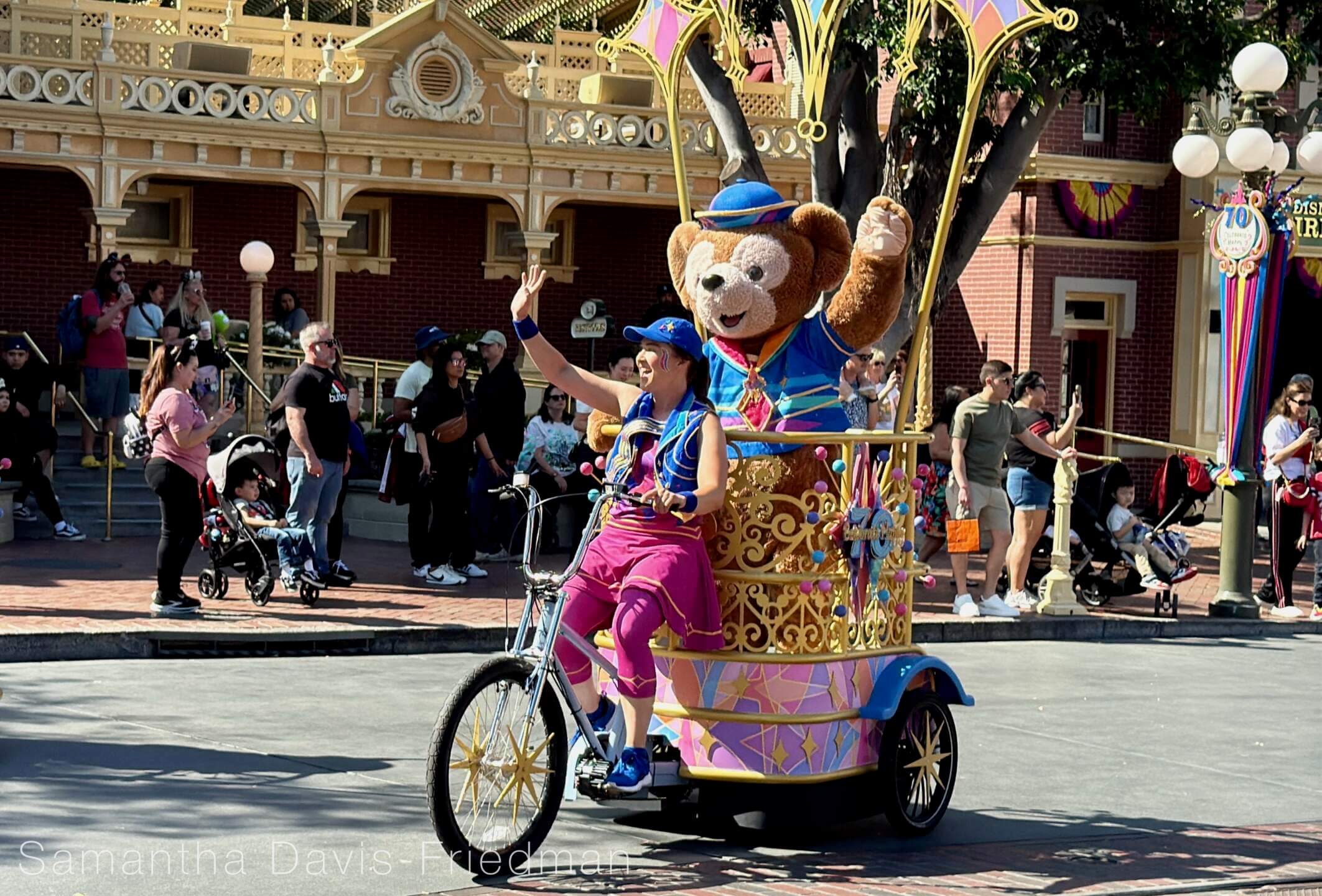 Disneyland Update, DISNEYLAND UPDATE: Costly Cutbacks, Food Fumbles & After Dark Disappointment