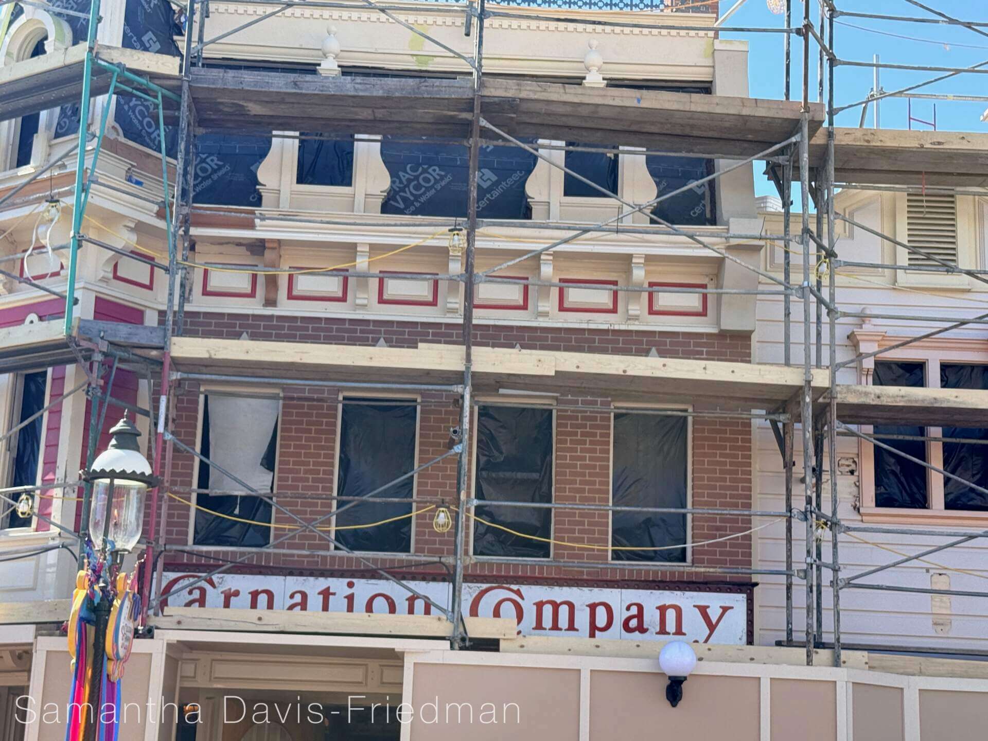 Disneyland Update, DISNEYLAND UPDATE: Costly Cutbacks, Food Fumbles & After Dark Disappointment