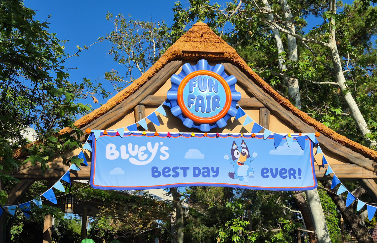 Bluey, Bluey’s Big Disneyland Debut Draws Crowds… Tips & Review