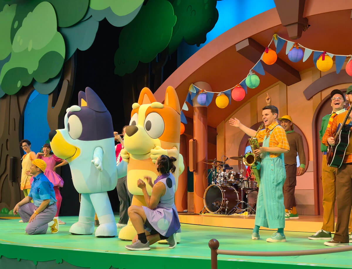 Bluey, Bluey’s Big Disneyland Debut Draws Crowds… Tips & Review