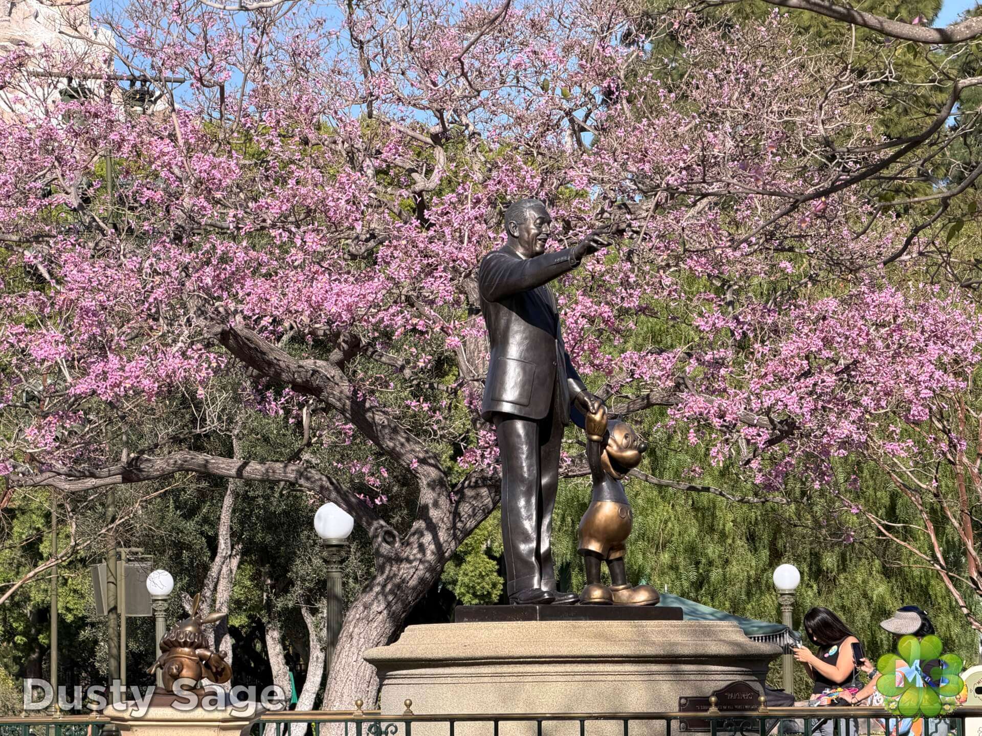 Disneyland Update, DISNEYLAND UPDATE: Costly Cutbacks, Food Fumbles & After Dark Disappointment