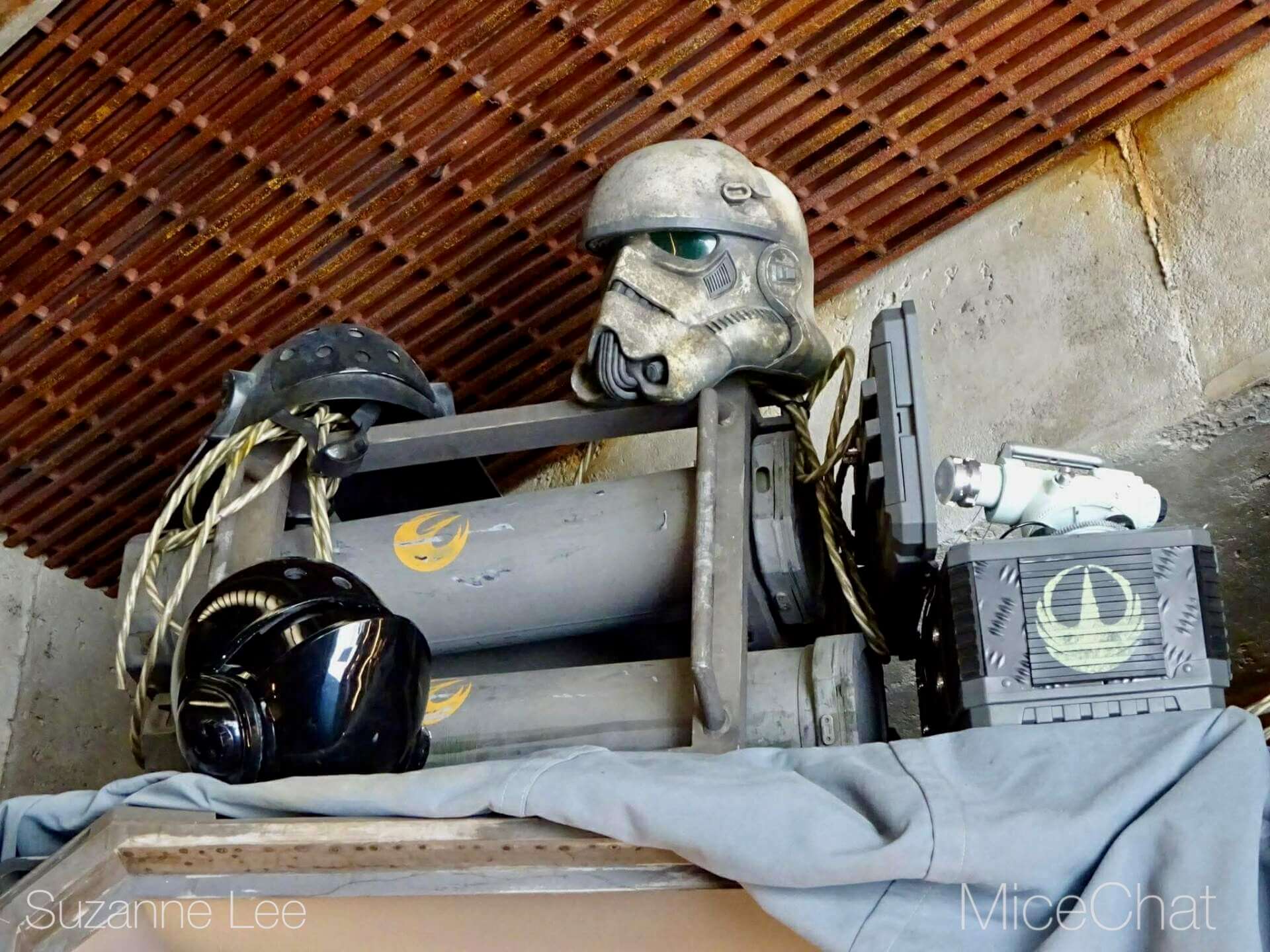 , DISNEYLAND UPDATE: Main Street Honors, Toy Story Things & Star Wars Dreams