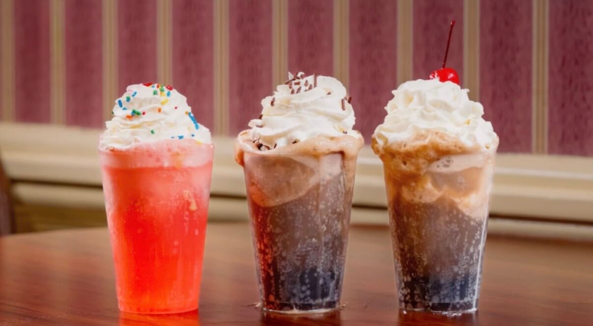 , DISNEYLAND UPDATE: Main Street Honors, Toy Story Things & Star Wars Dreams