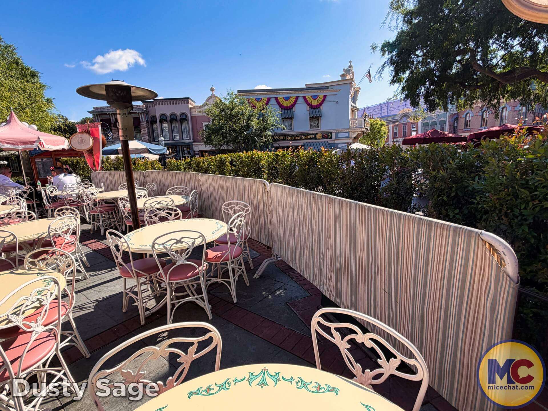 Disneyland Update, DISNEYLAND UPDATE: Spring Break Surge, D23 Drama & Construction Blues
