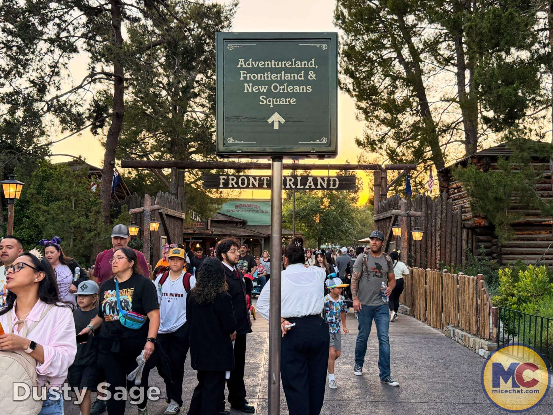 Disneyland Update, DISNEYLAND UPDATE: Spring Break Surge, D23 Drama & Construction Blues