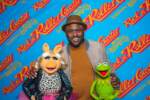 Wayne-Brady-with-The-Muppets
