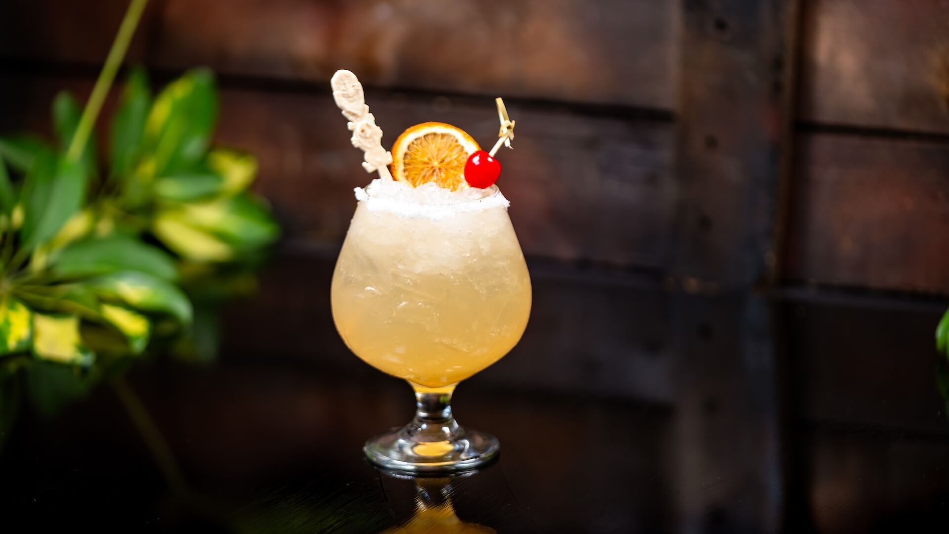 Disneyland News, DISNEYLAND UPDATE: Summer Builds, Shady Spots & Kids Rule