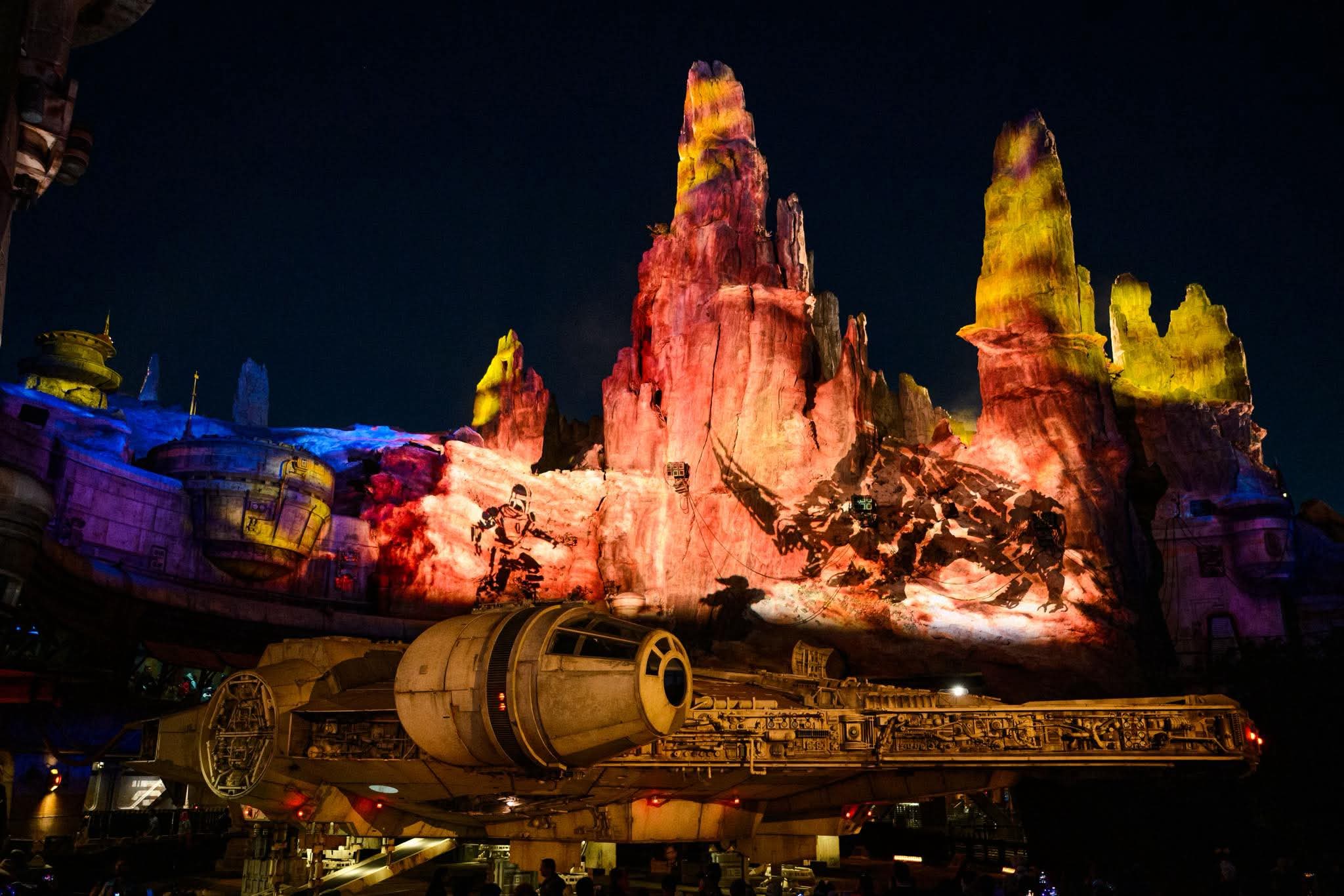 , DISNEYLAND UPDATE: Grogu Nights, Security Fights & Influencer Hype