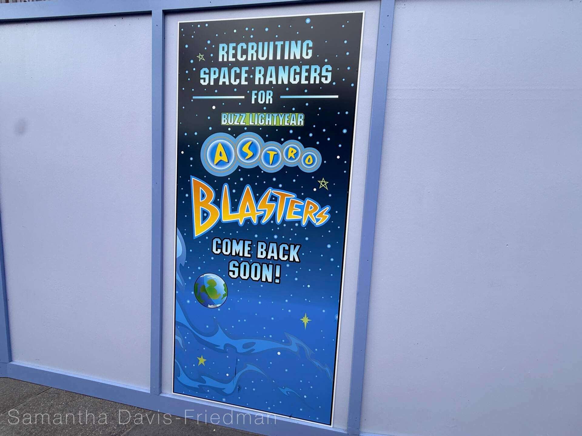 Disneyland News, DISNEYLAND UPDATE: Summer Builds, Shady Spots & Kids Rule
