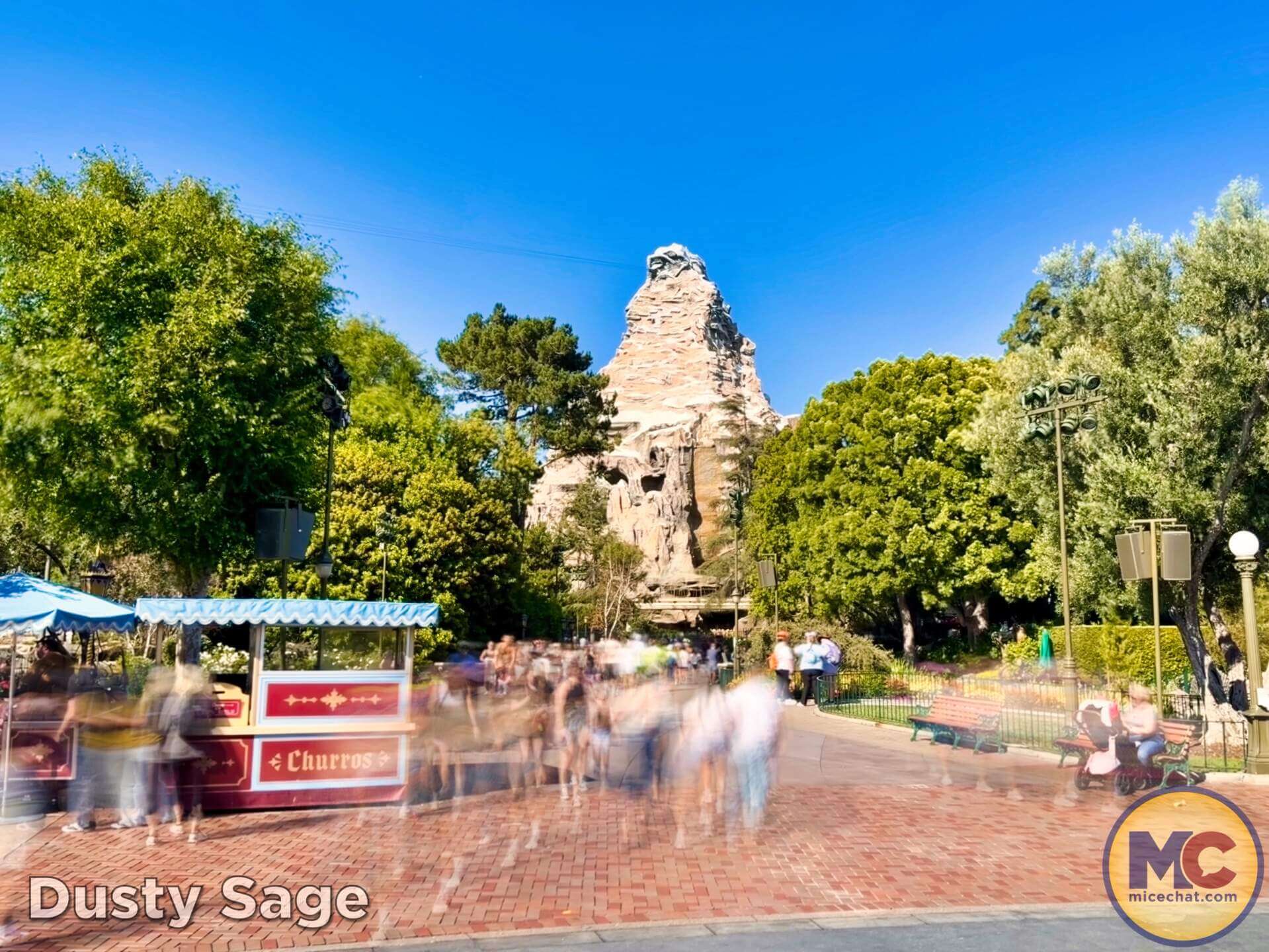 , DISNEYLAND UPDATE: Autopia Sparks, Star Wars Snarls & Summer Starts
