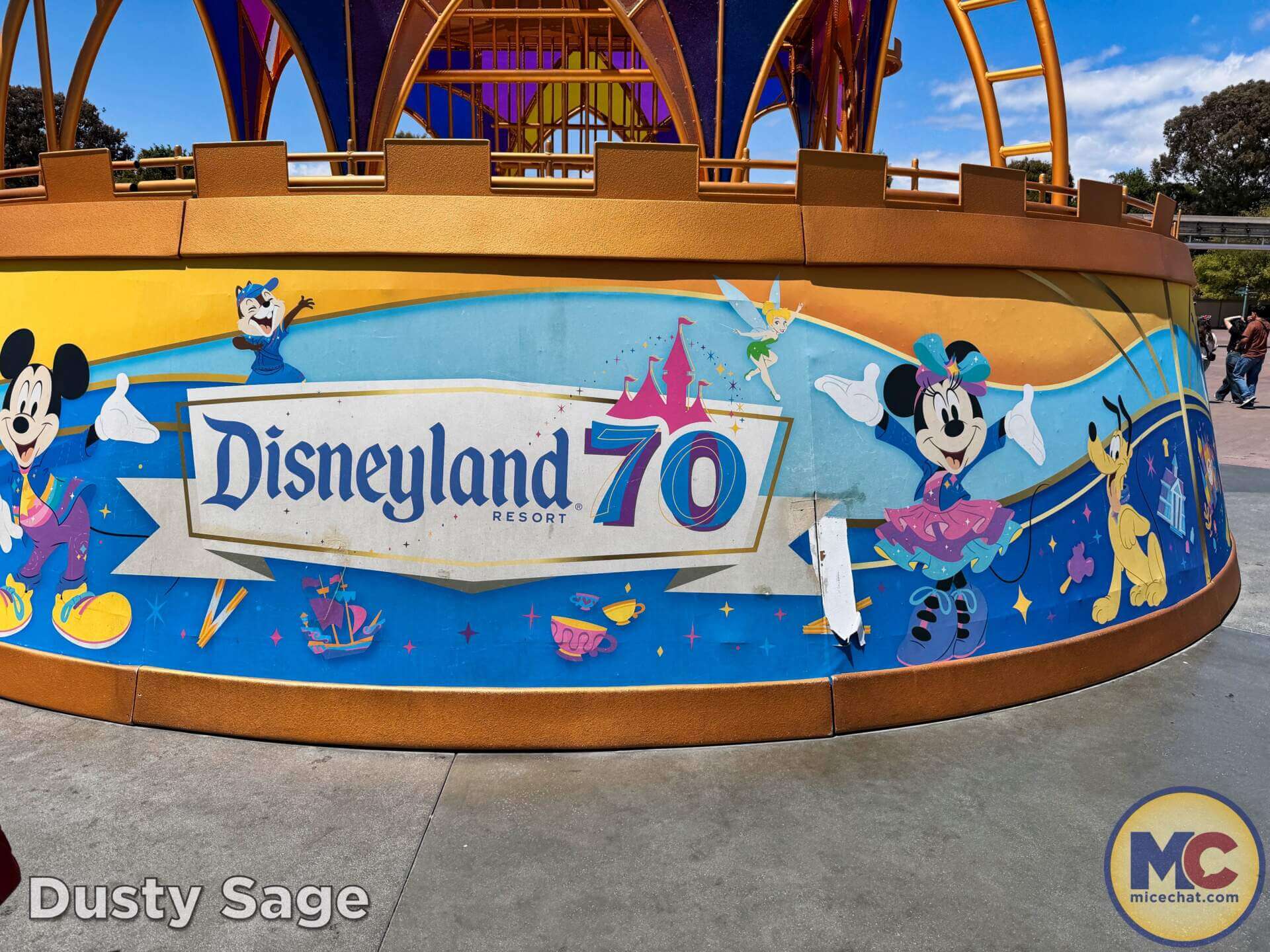 Disneyland News, DISNEYLAND UPDATE: Summer Builds, Shady Spots & Kids Rule